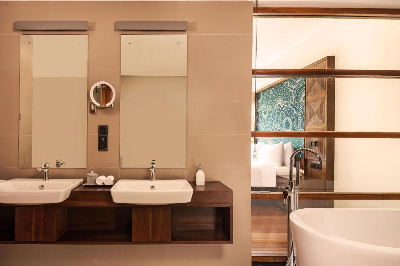Kandyan Suite