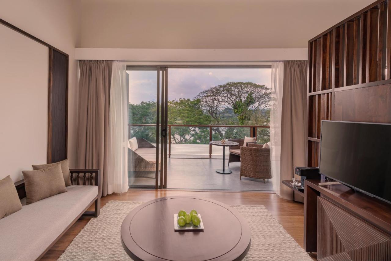 Kandyan Suite