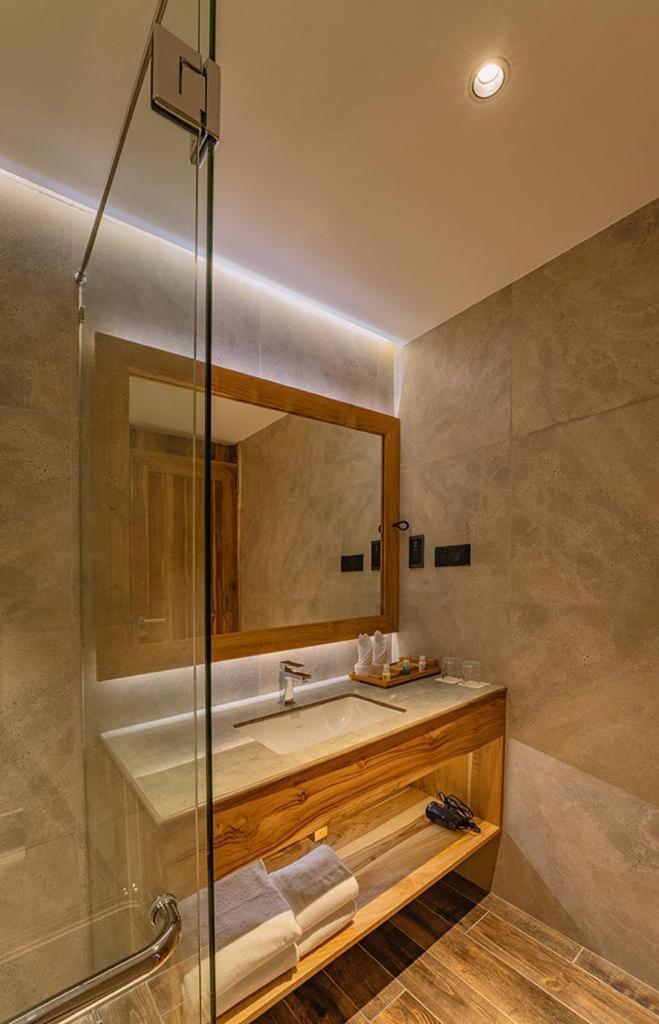 Double Room Lake View