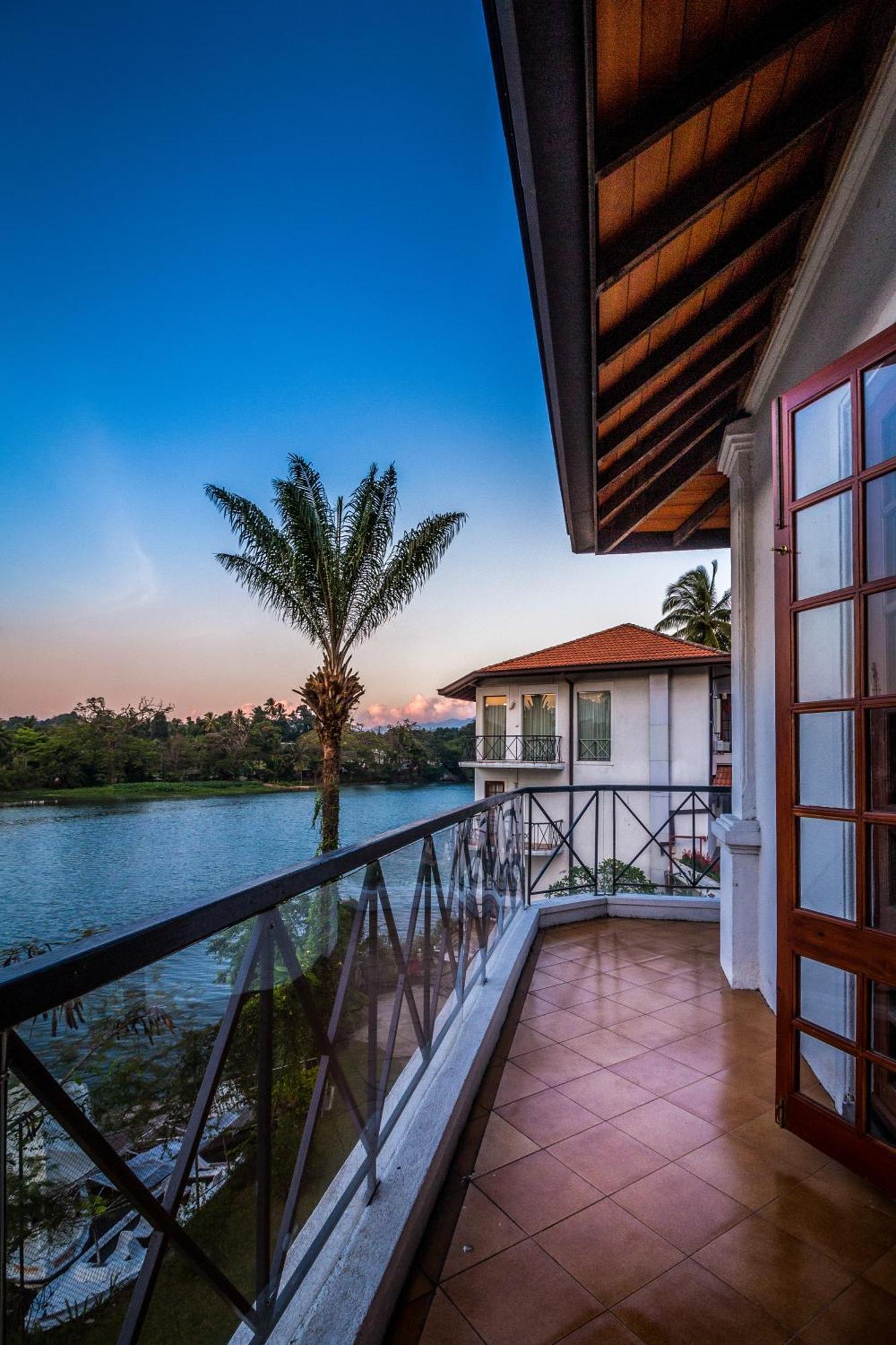 Deluxe Premium Room River View