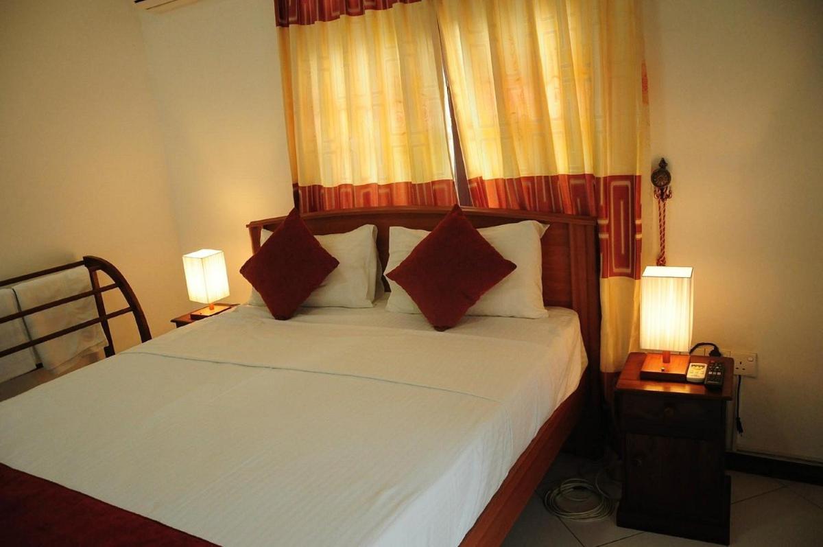 Executive Triple Room