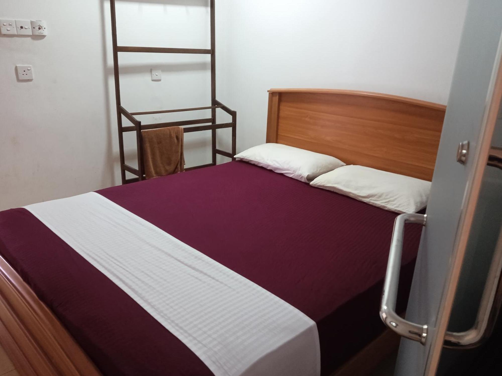 Budget Single Room