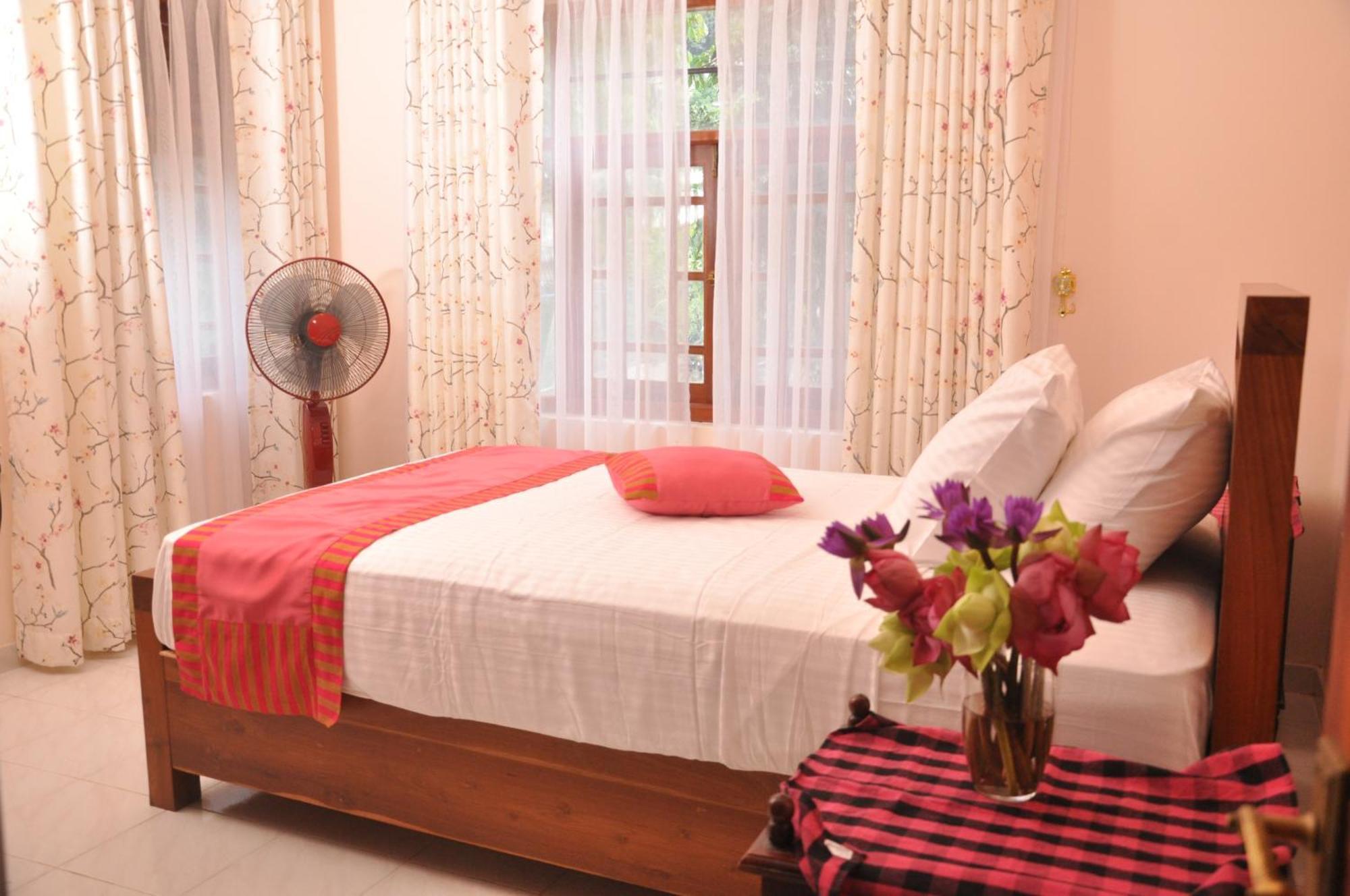 Standard Double Room Fan