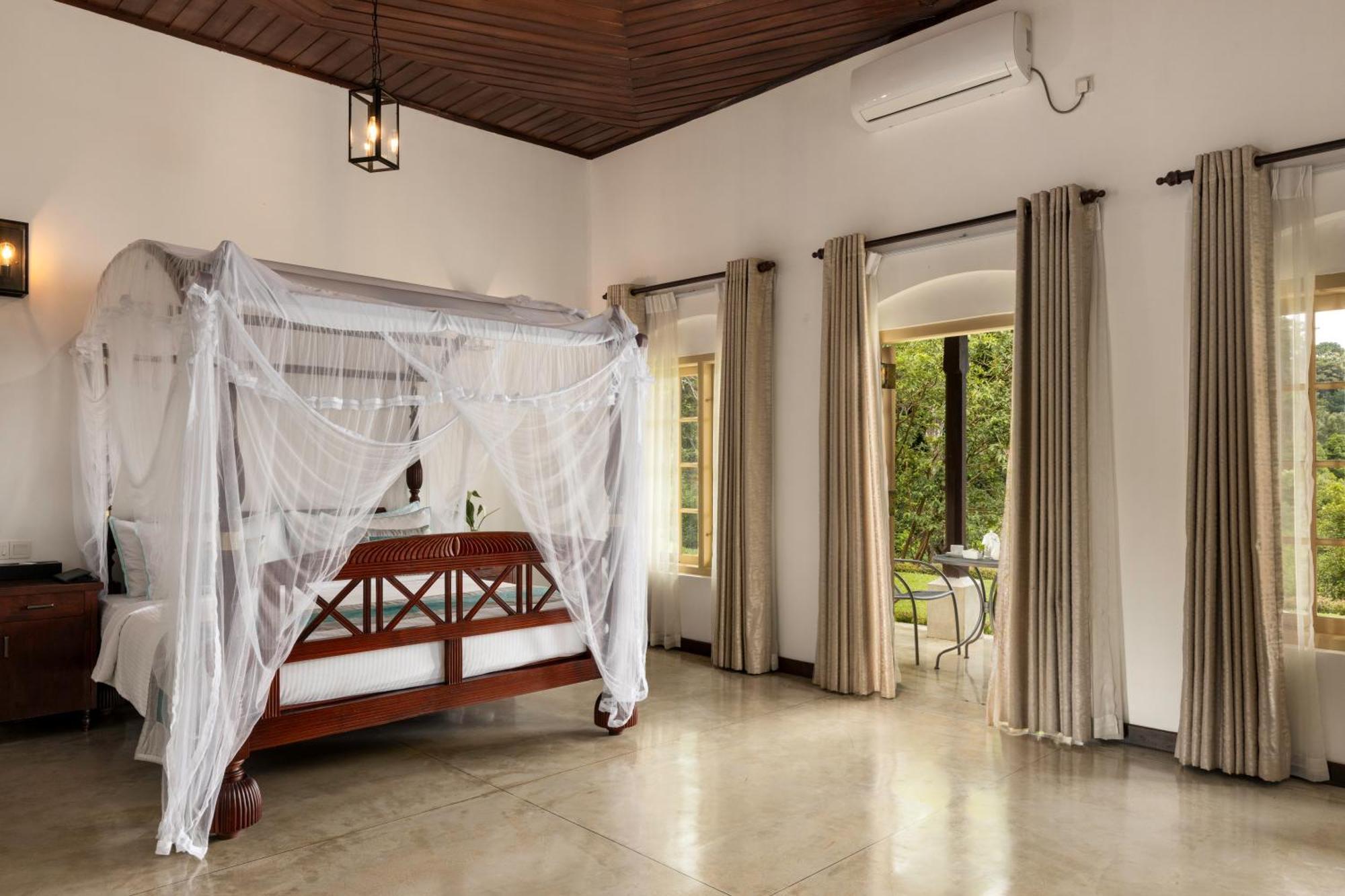 Simpson´s Bungalow Room Mountain View Complimentary Nature Trek