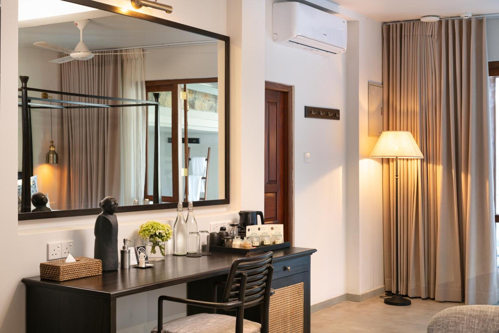 Premier Room