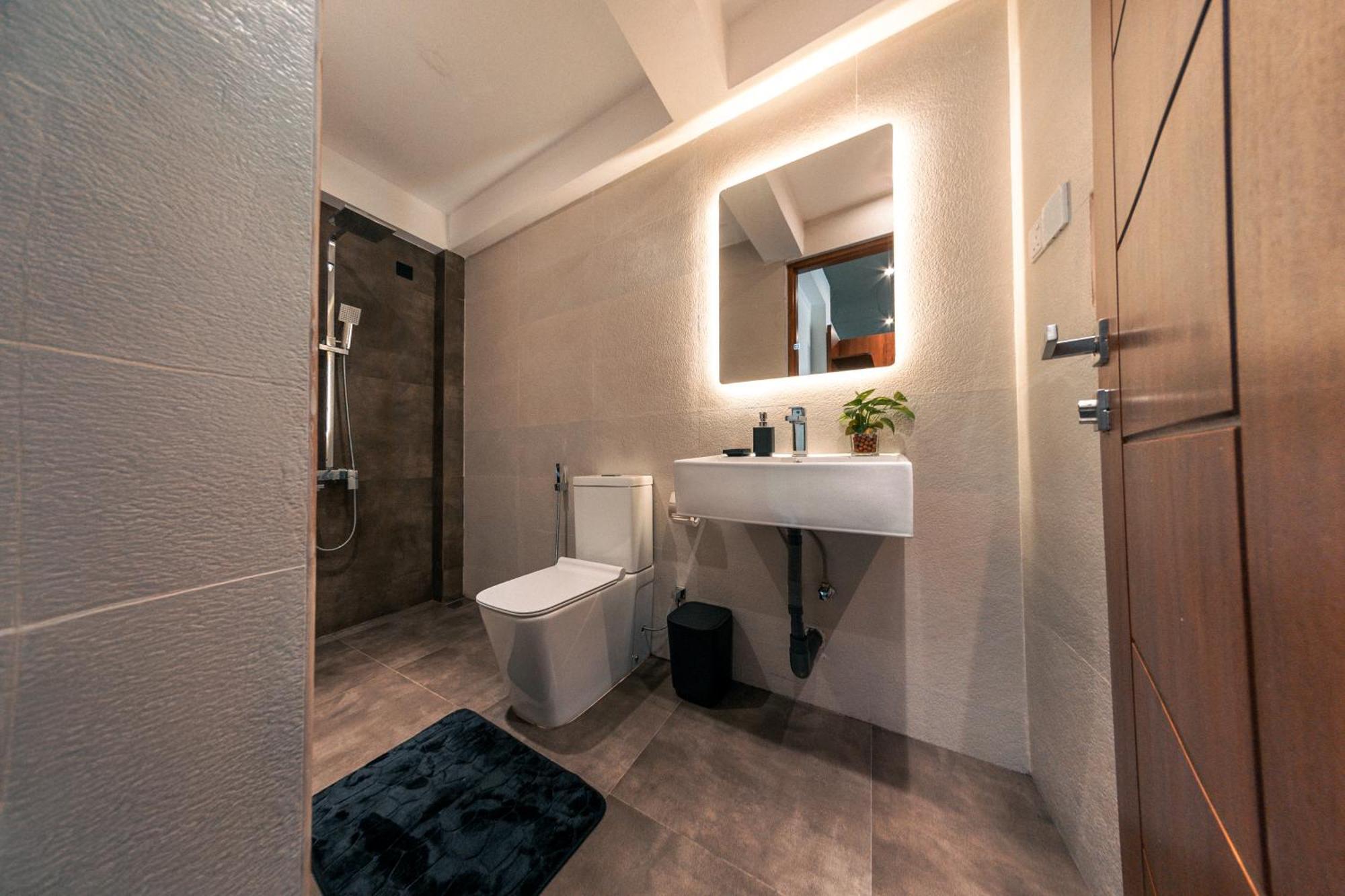 King Room Spa Bath