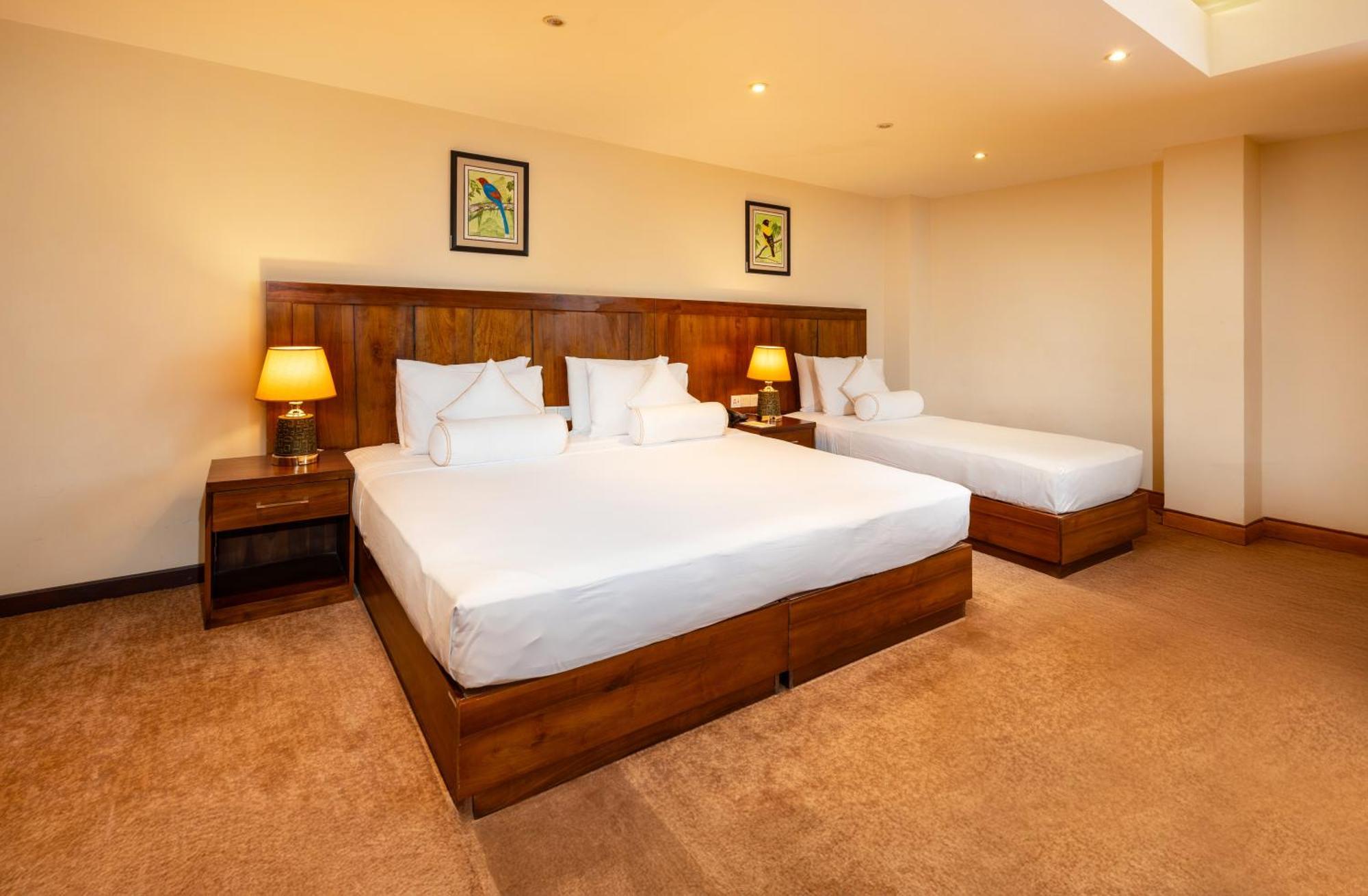Luxury Triple Room