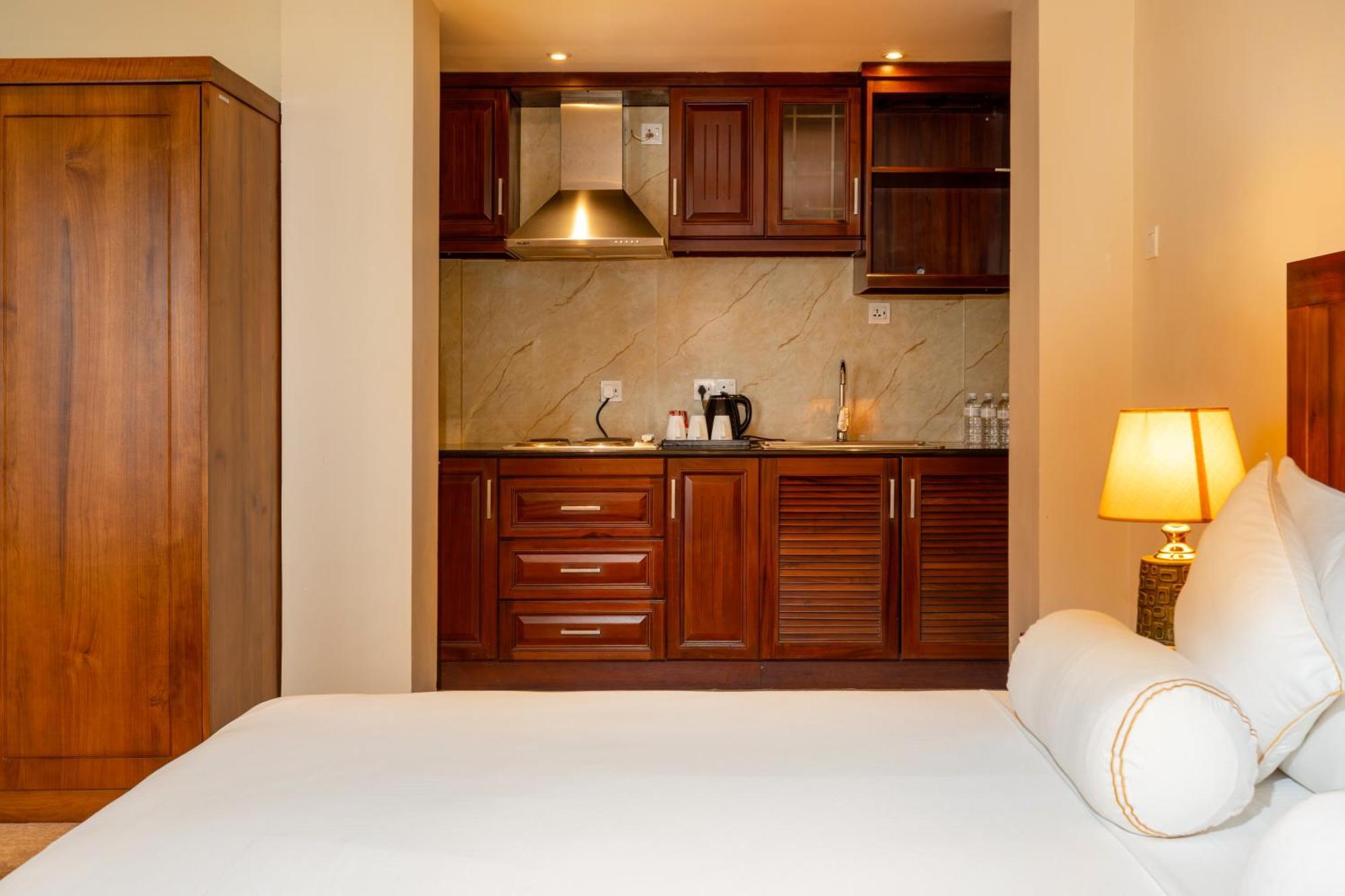 Luxury Triple Room