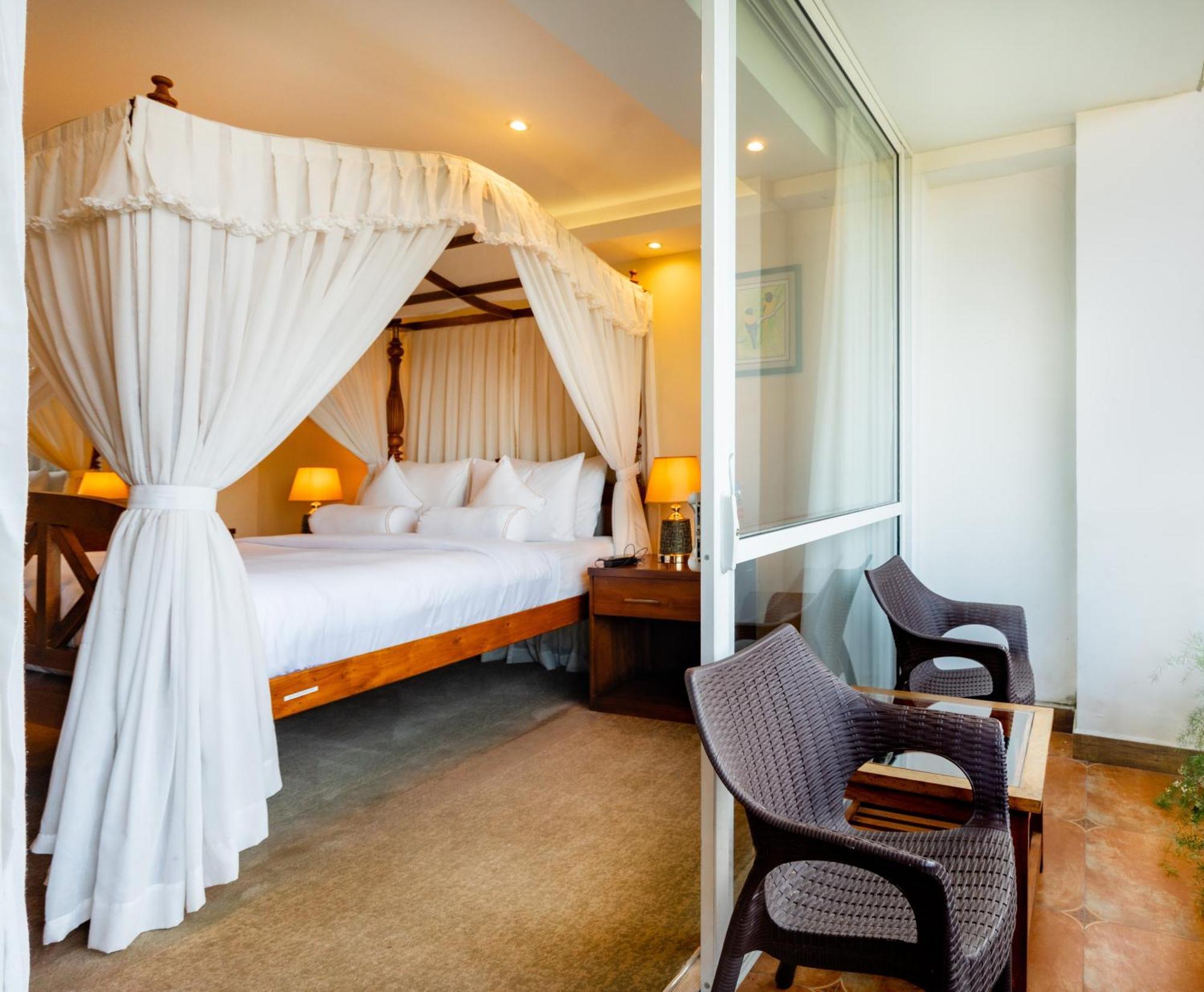 Superior King Room