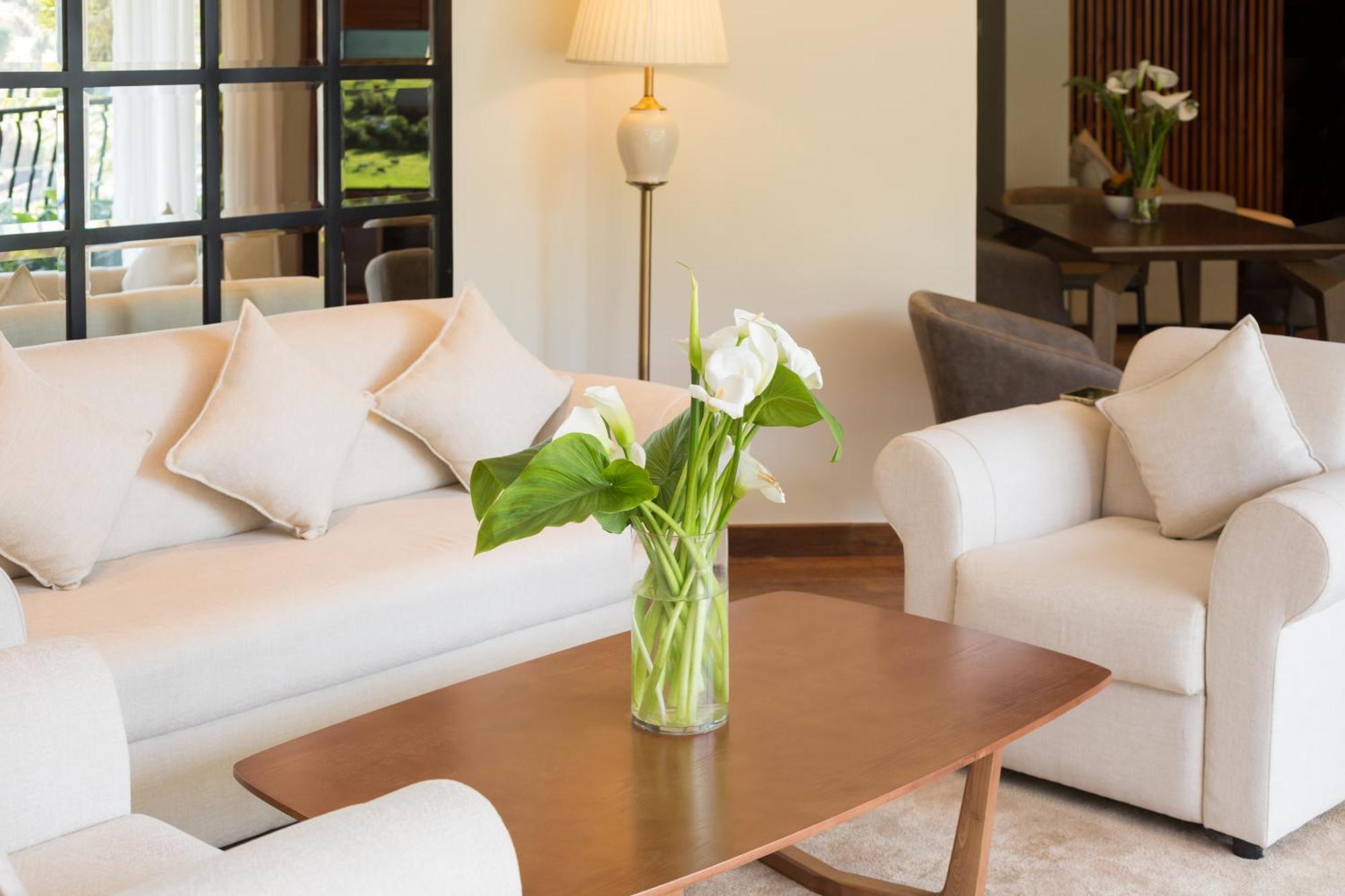 Four-Bedroom Luxury Apartment