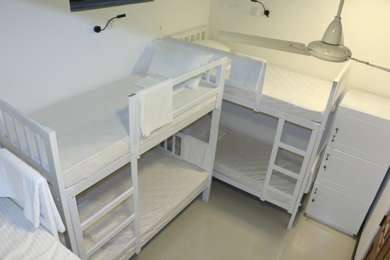 Bed in 6-Bed  Mixed Dormitory Room