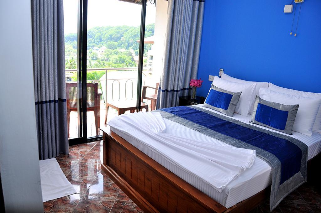 Deluxe Double Room Balcony