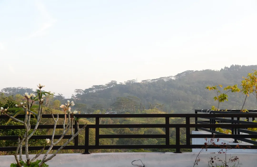Hanthana Heritage-1