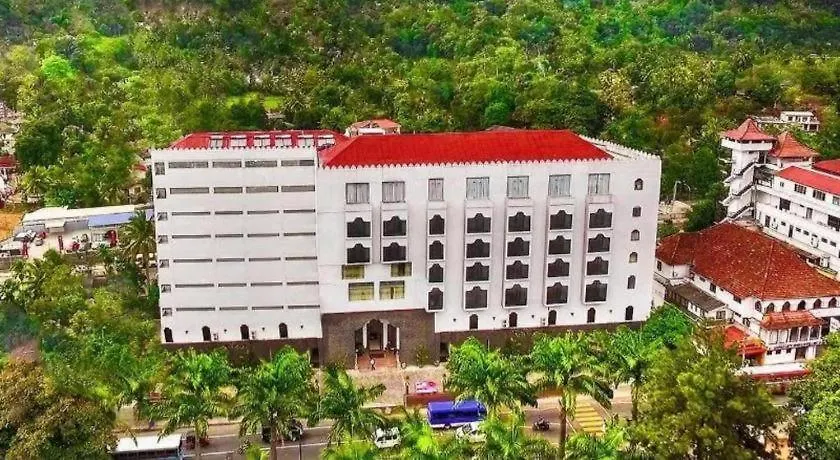 Royal Kandyan Hotel-1