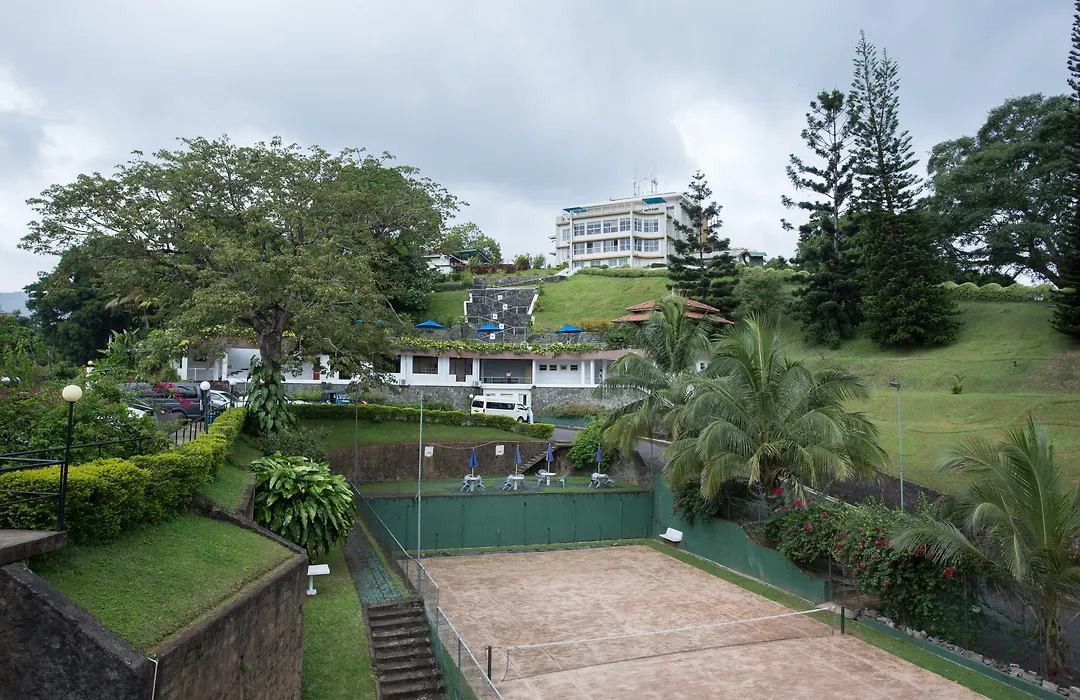 Hotel Topaz-1
