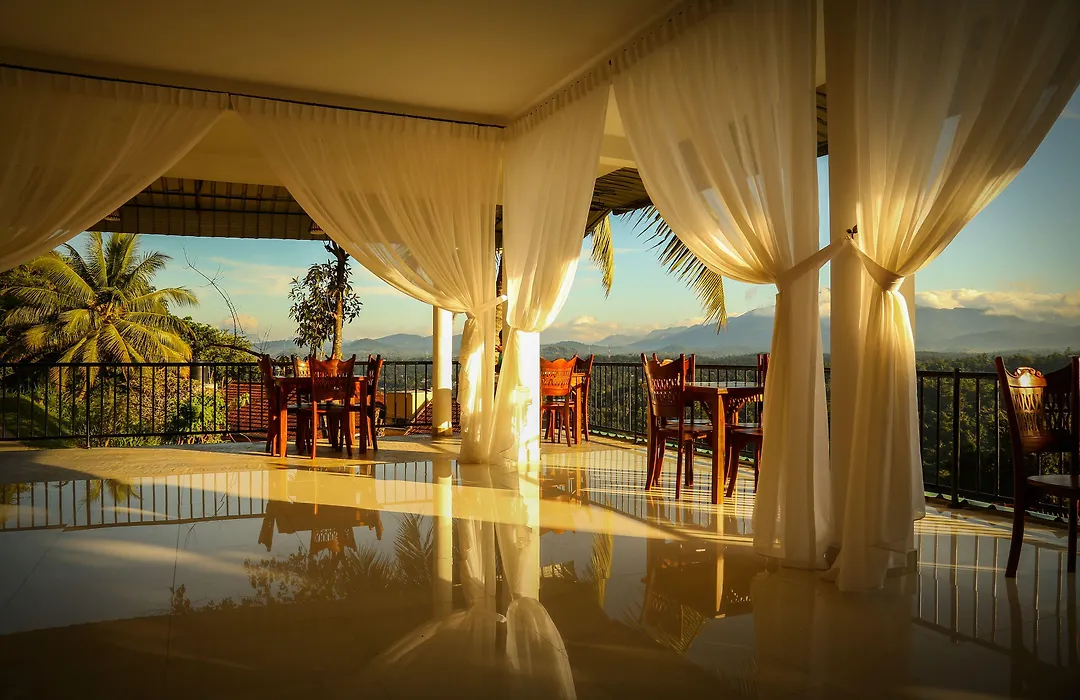 Romance Hills Hotel-1