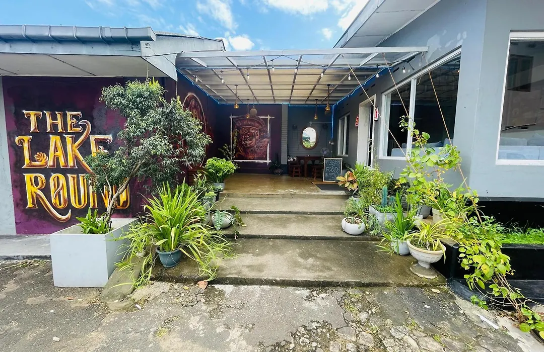 The Lake Round Guest House-1