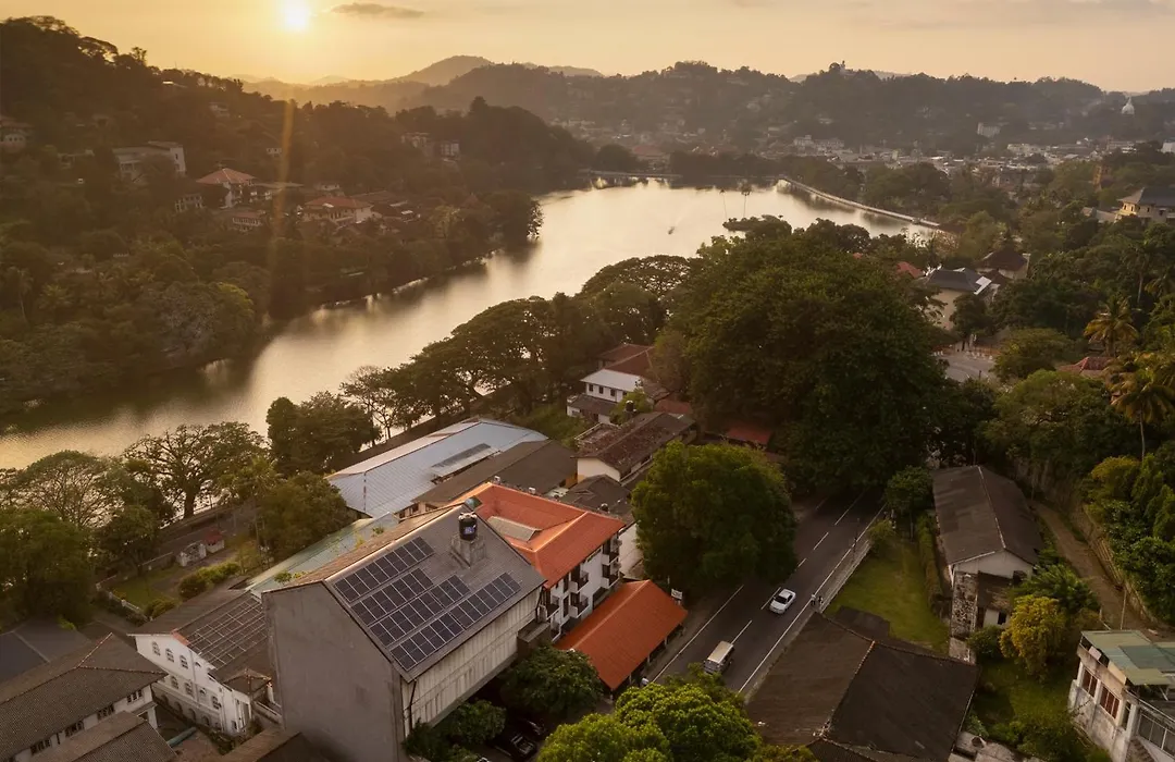 Lake Avenue Hotel Kandy-1