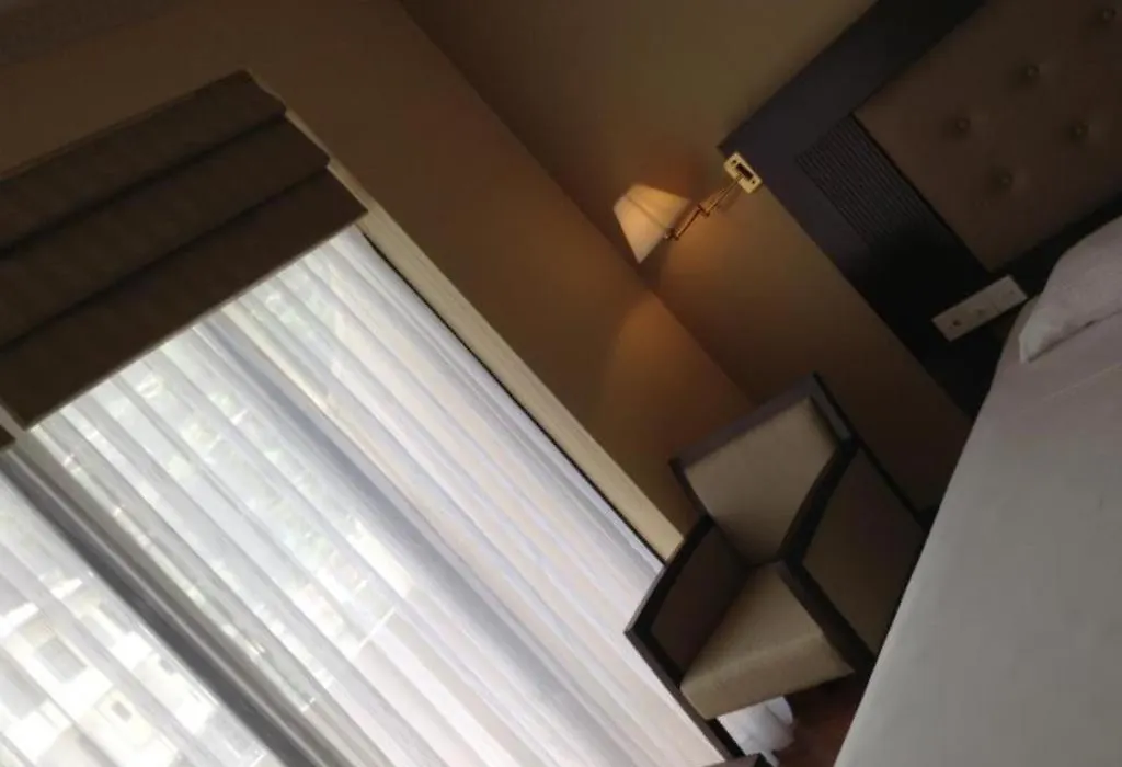 Devon Hotel-1