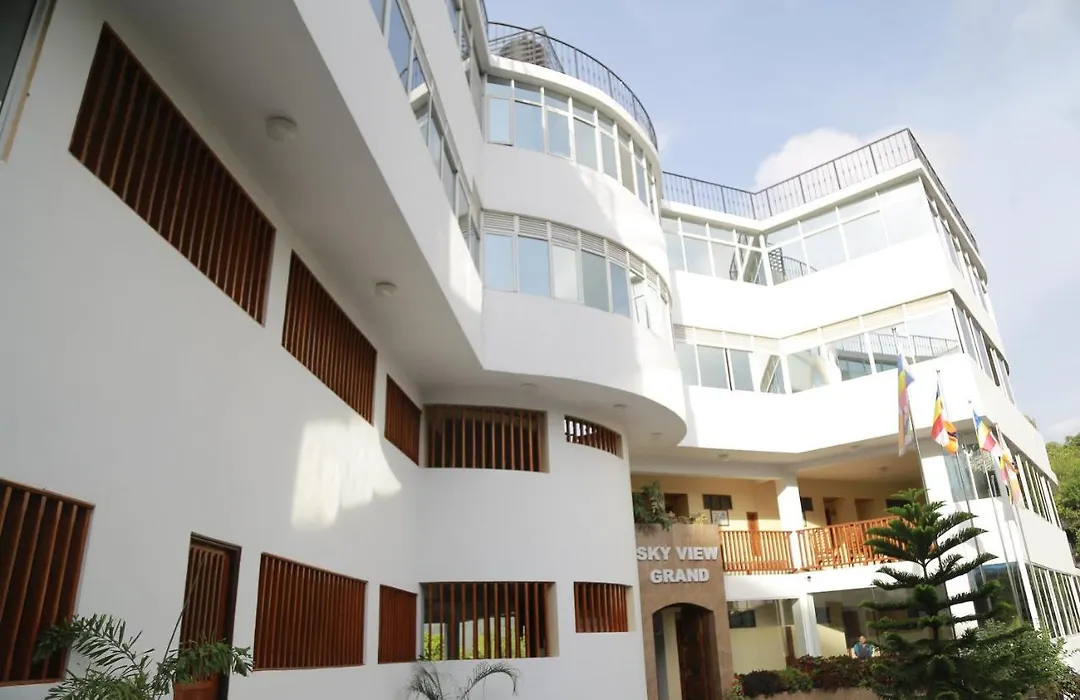 Sky View Grand-1
