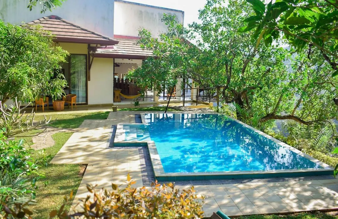 Aqua Dunhinda Villa-1