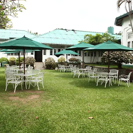 The Kandy Club-2
