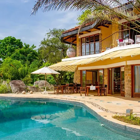 Bougainvillea Retreat-3