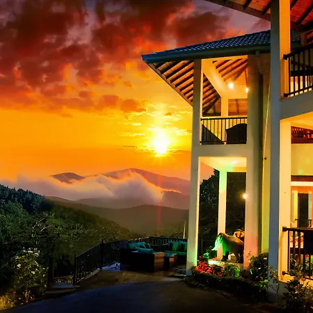 The Grand Hills-3