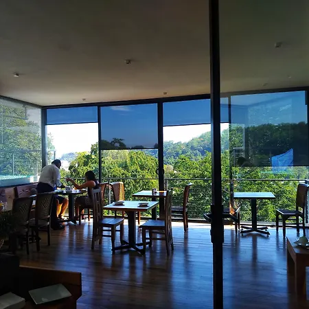 Lakewood Residence-2
