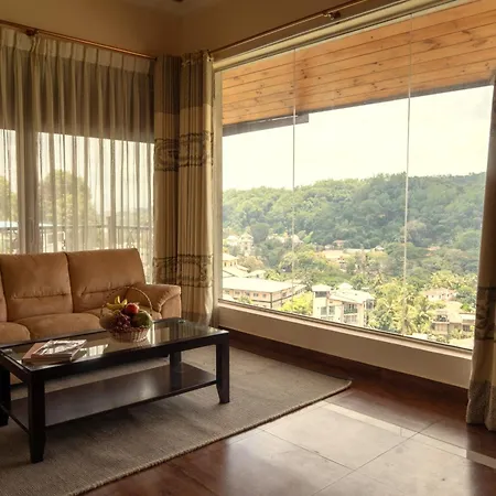 Kings Ridge Kandy-2