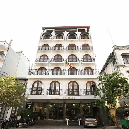 Hotel Casamara - Center Point Kandy-2
