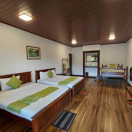 Kandy Riverside Villa-2