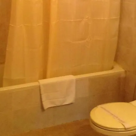 Devon Hotel-3