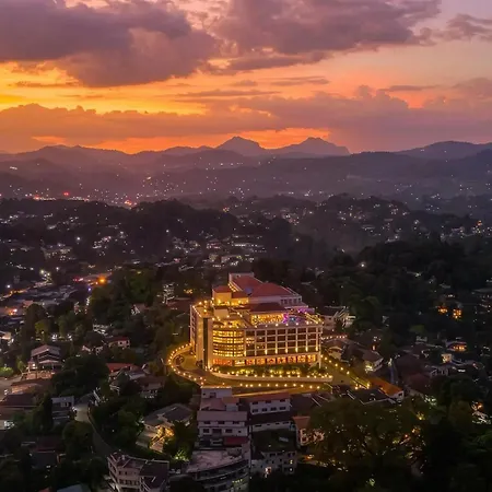 The Grand Kandyan-2
