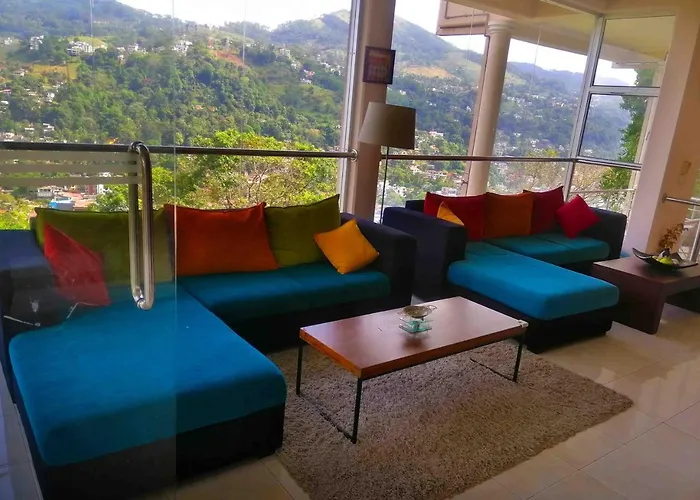Sky Valley Hotel Kandy
