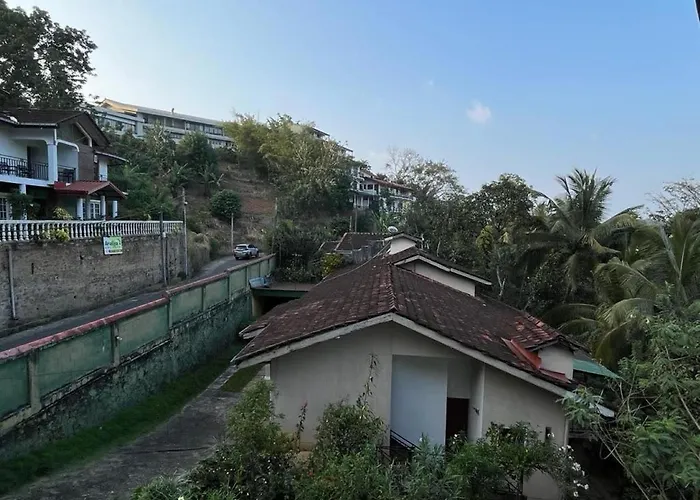 Bellevue Retreat Hotel Kandy