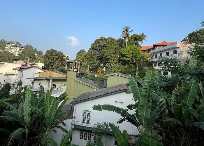 Bellevue Retreat Hotel Kandy