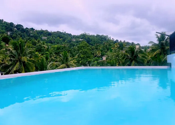 Ceylon Ayu Resort Kandy