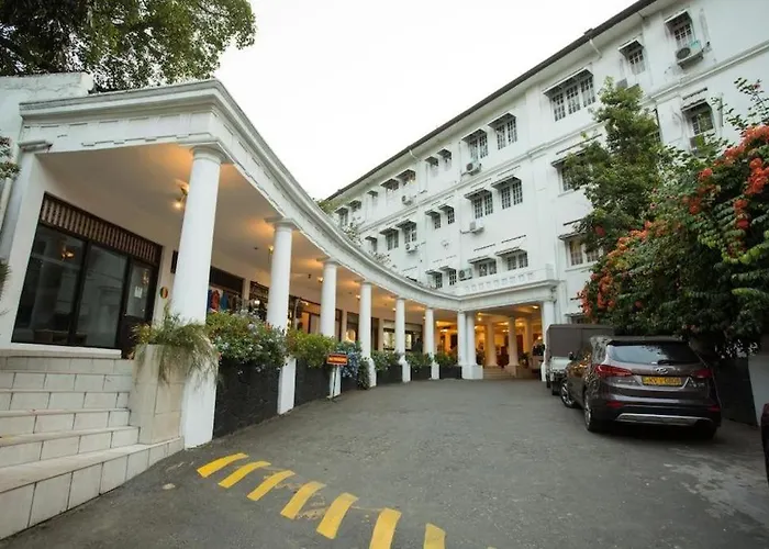 Hotel Suisse Kandy