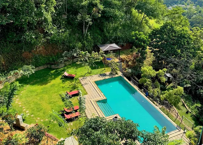 Aqua Dunhinda Nature Retreat Kandy