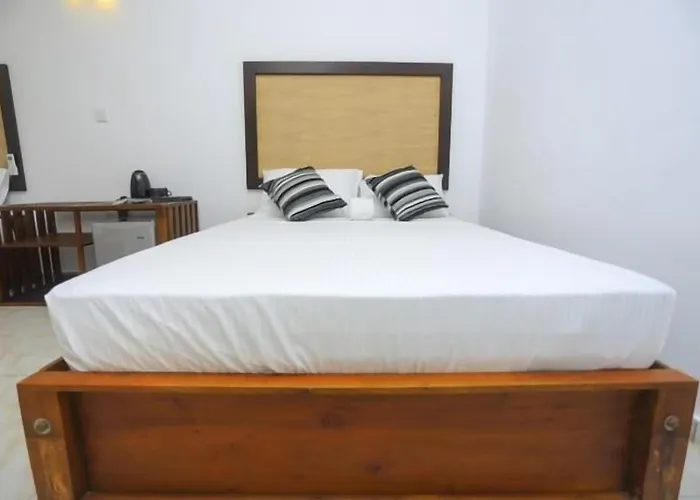 Kandy HotelsVendol Sky