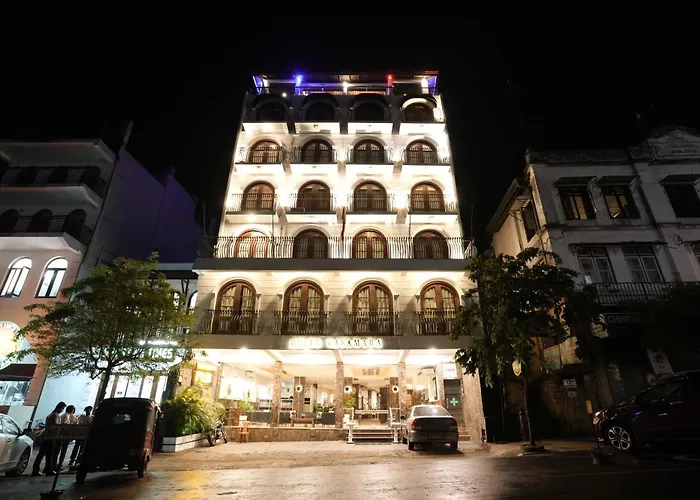 Hotel Casamara - Center Point Kandy
