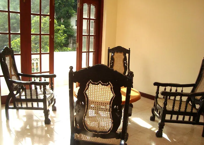Layathraa Kandy